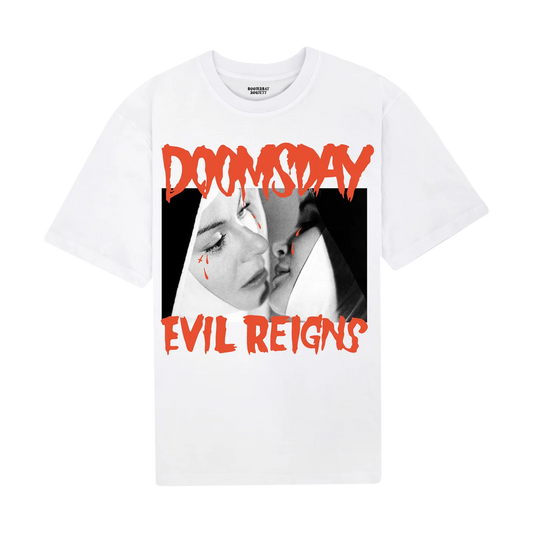t-shirt Doomsday holy kiss tee white
