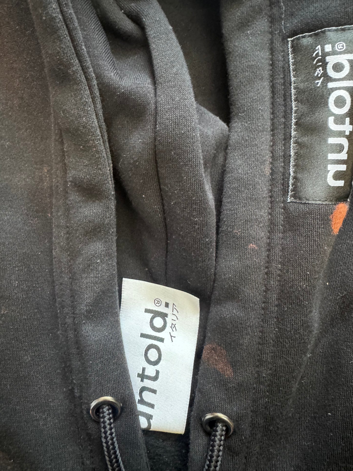 felpa Untold.® x Bape pocket wallet tyedye black hoodie sp26-005